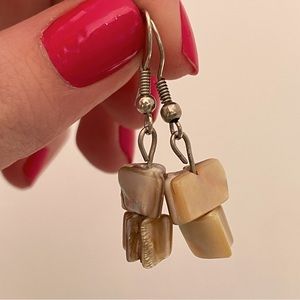 Vintage Real MOTHER OF PEARL Shell Summer Beach Mermaid Vacation Boho Earrings